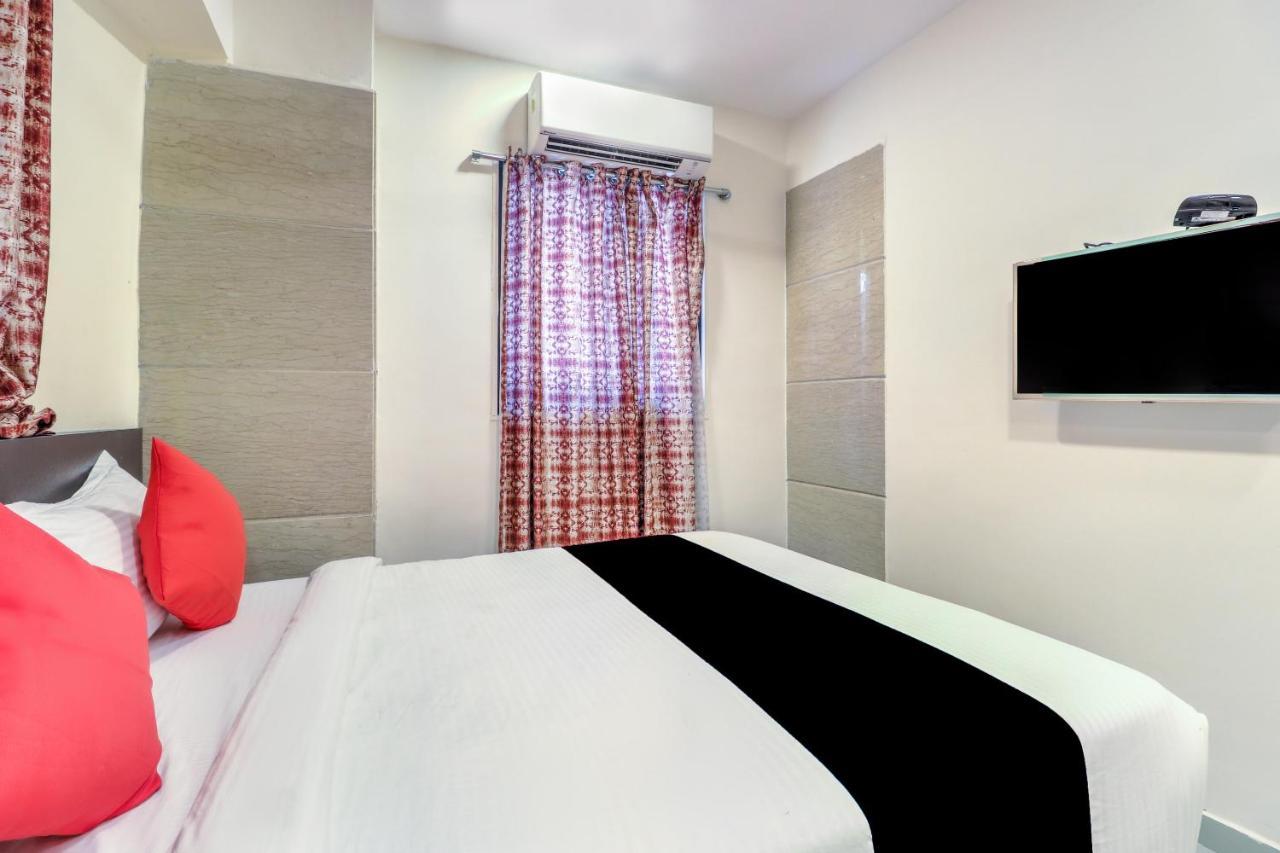 Hotel Crystal Inn Mumbai Ngoại thất bức ảnh