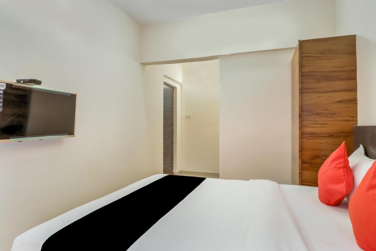 Hotel Crystal Inn Mumbai Ngoại thất bức ảnh