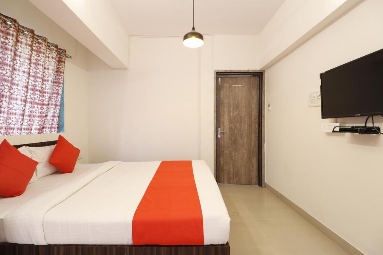 Hotel Crystal Inn Mumbai Ngoại thất bức ảnh