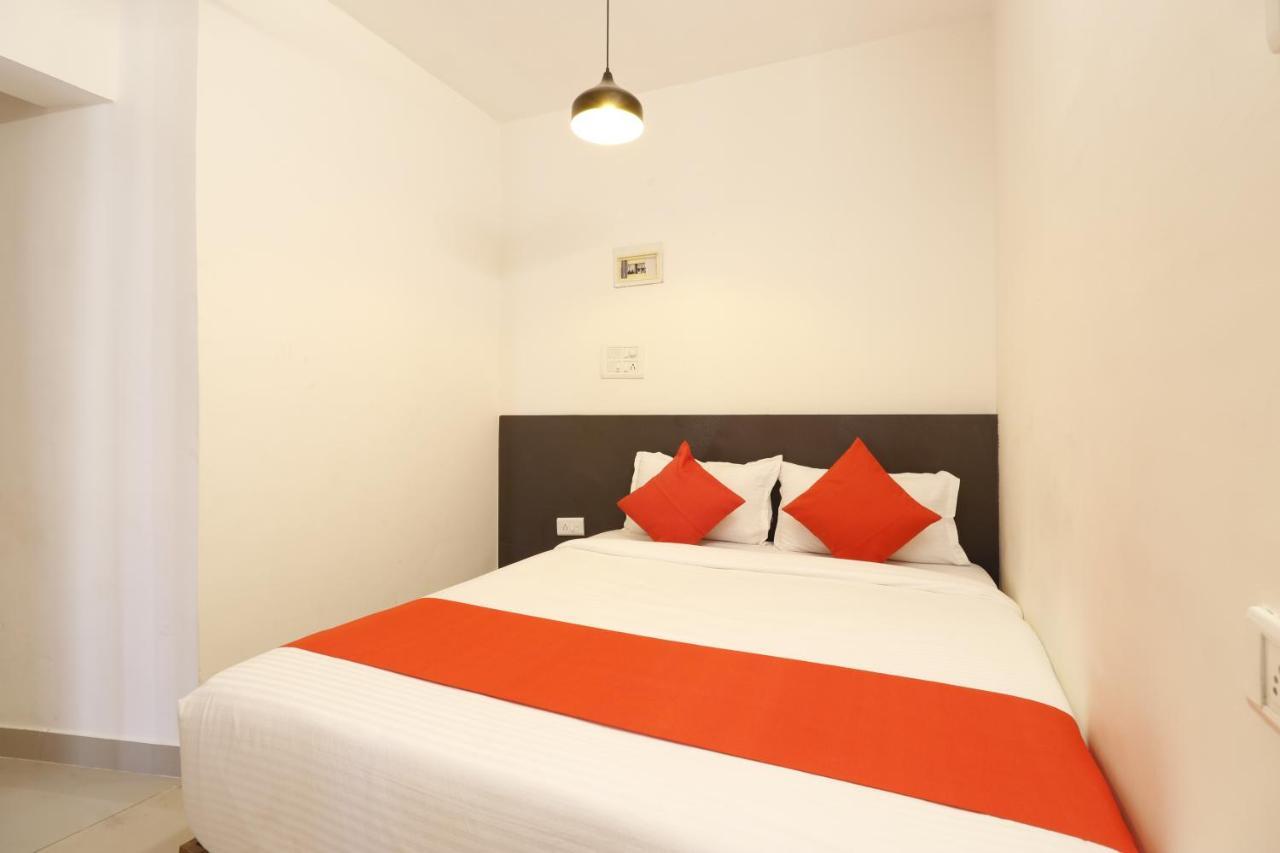Hotel Crystal Inn Mumbai Ngoại thất bức ảnh